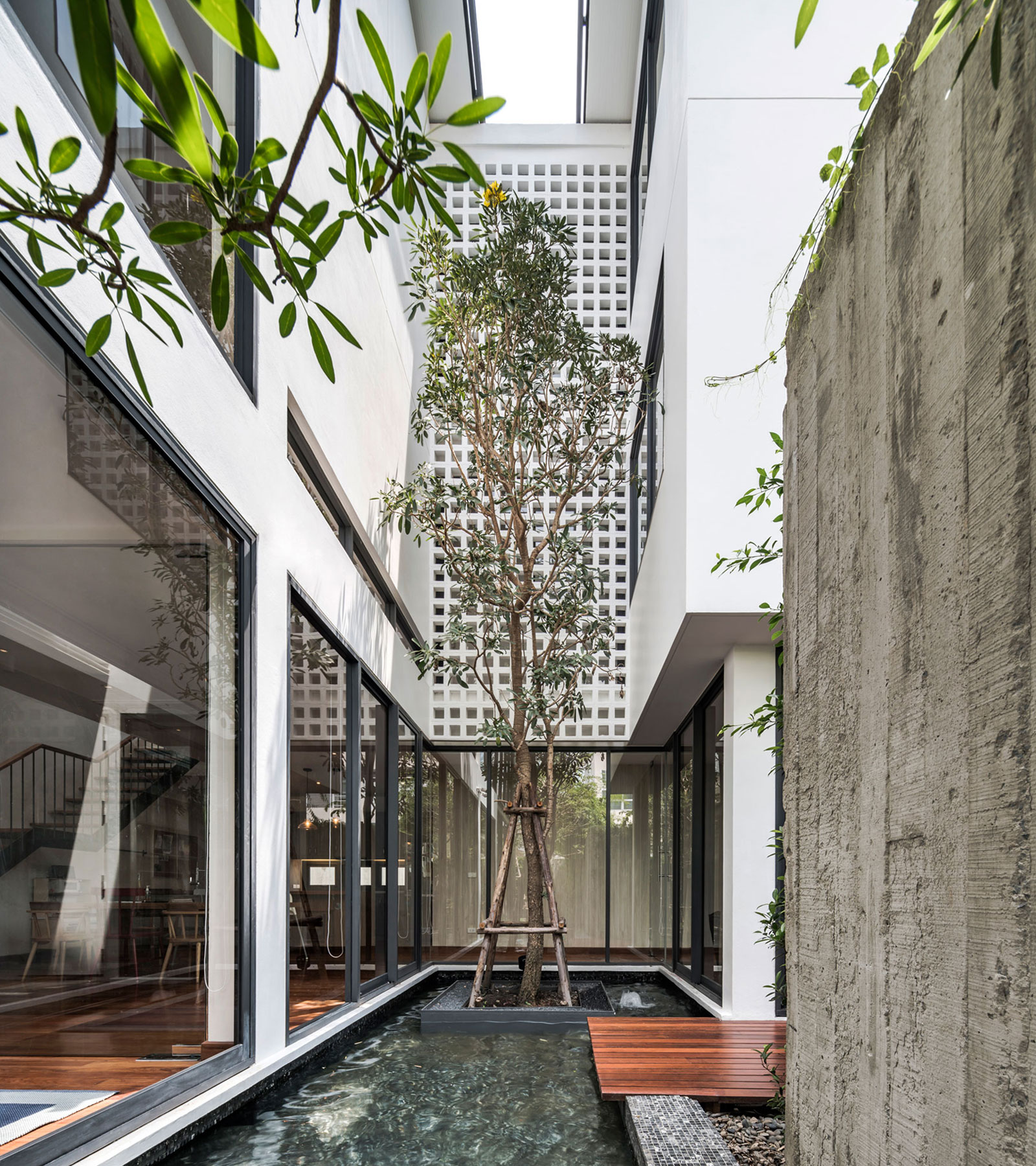 Baan Y